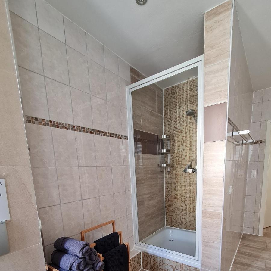 Ganze Wohnung Top Lage In Kempten Exteriör bild
